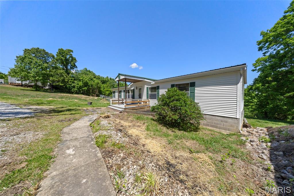 30125 Sunnyside Road Laquey, MO 65534 - Photo 24 of 33