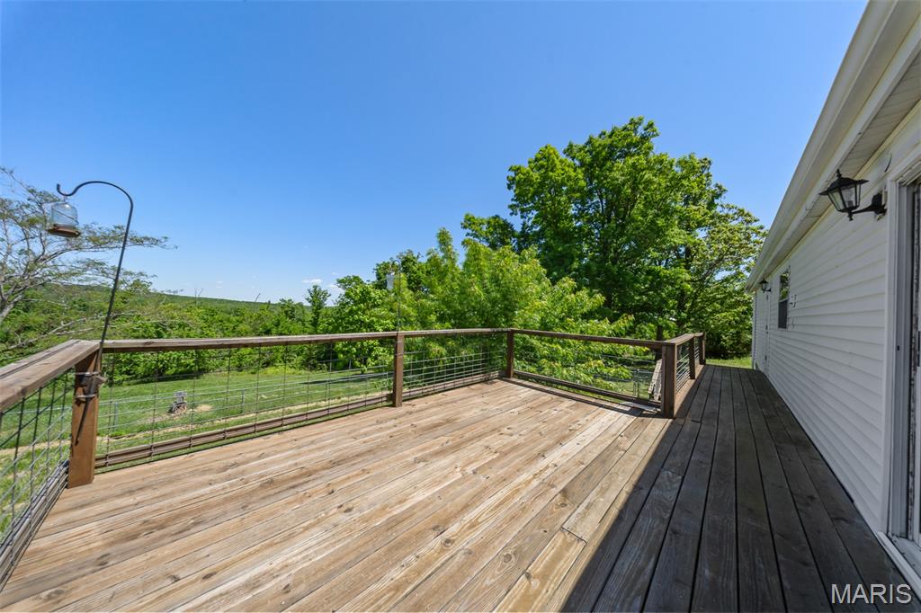 30125 Sunnyside Road Laquey, MO 65534 - Photo 29 of 33