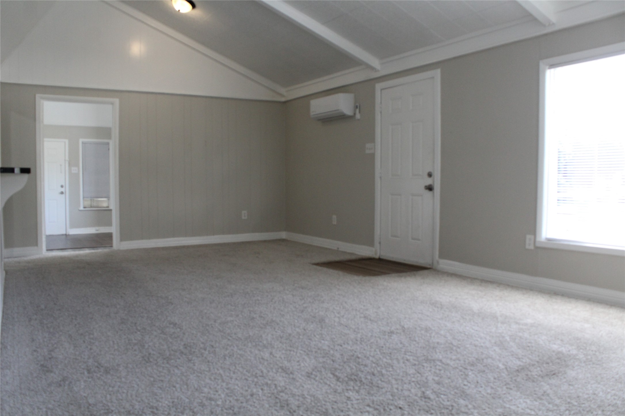 817 Hudler Street La Marque, TX 77568 - Photo 17 of 43 a view of an empty room