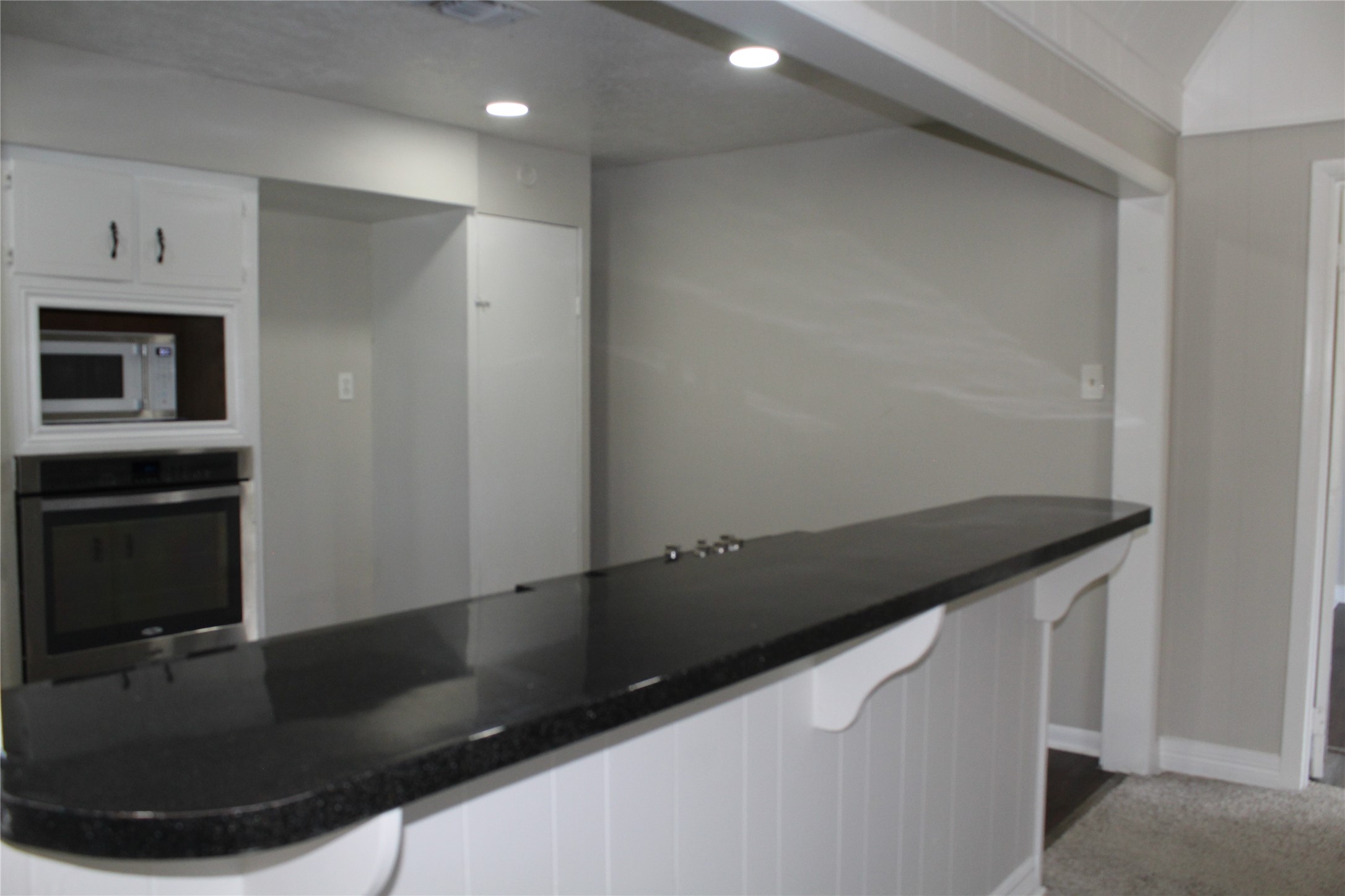 817 Hudler Street La Marque, TX 77568 - Photo 34 of 43 a close view of kitchen sink