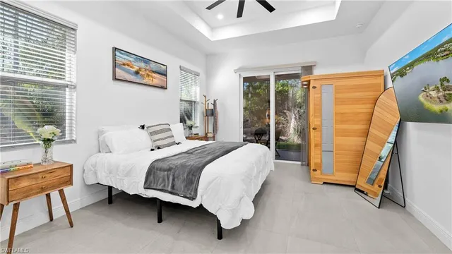 $699,999 | 569 Desoto Boulevard South, Naples, FL 34117