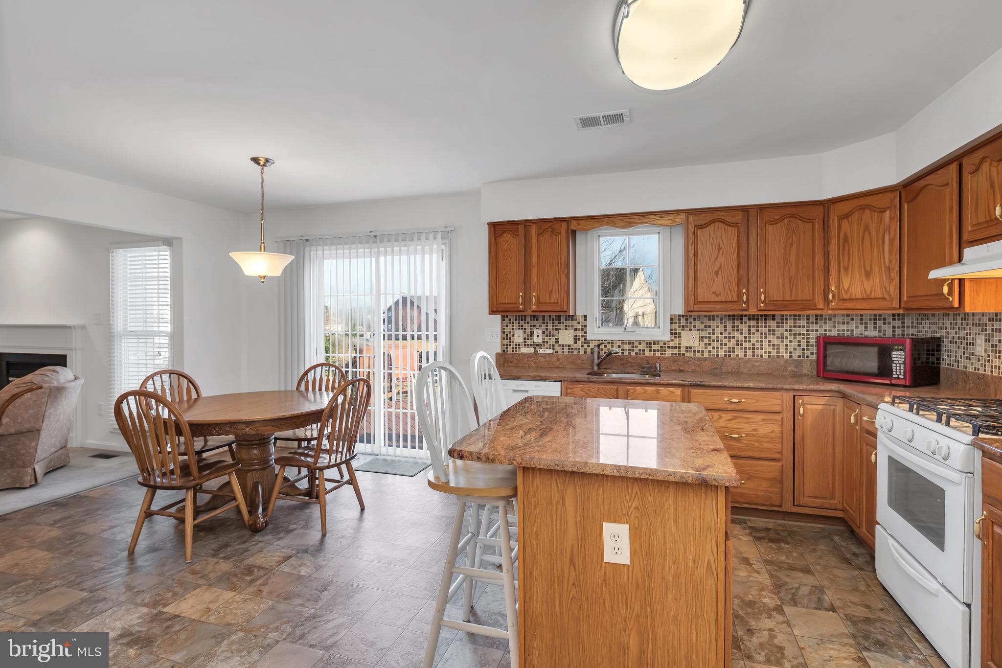4301 Ferry Hill Court Point of Rocks, MD 21777 - Photo 6 of 36 Gallery Image 6