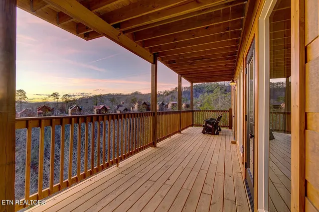 $789,000 | 1205 Parkview Vista Way, Pigeon Forge, TN 37863