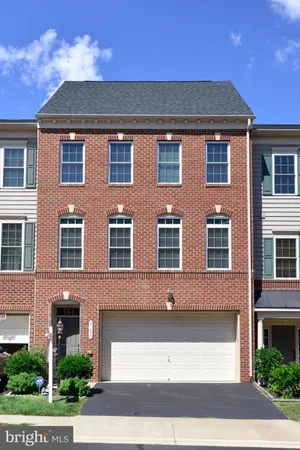 $3,750 | 21253 Park Grove Terrace, Ashburn, VA 20147
