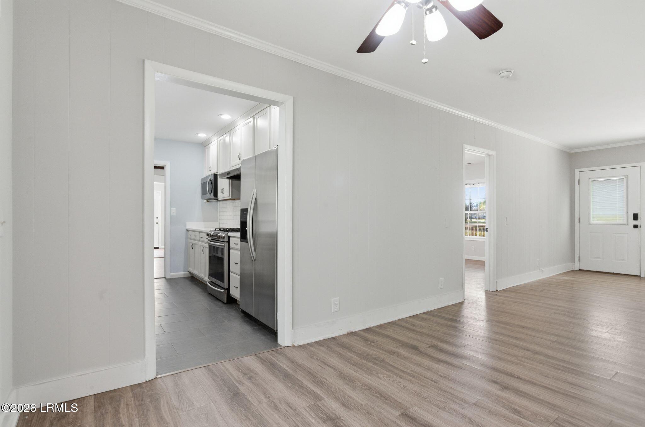 3014 Shell Point Road Beaufort, SC 29906 - Photo 10 of 45 lp2603221-1014