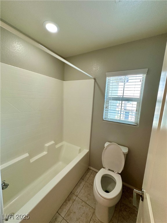9527 Ridgeglen Court Las Vegas, NV 89148 - Photo 20 of 30 Bathroom with tub / shower combination and tile patterned flooring