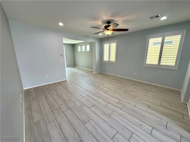 $2,195 | 9527 Ridgeglen Court, Las Vegas, NV 89148