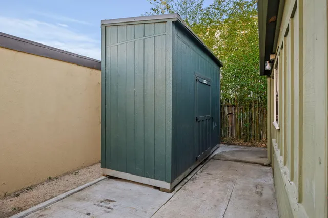 $5,500 | 310 East Micheltorena Street, Santa Barbara, CA 93101