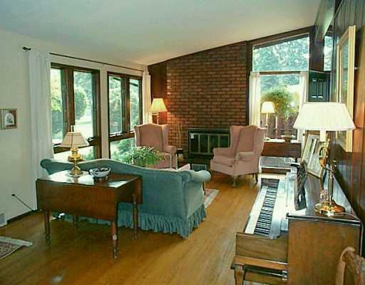 3155 Tuscarawas Road Beaver, PA 15009 - Photo 2 of 8