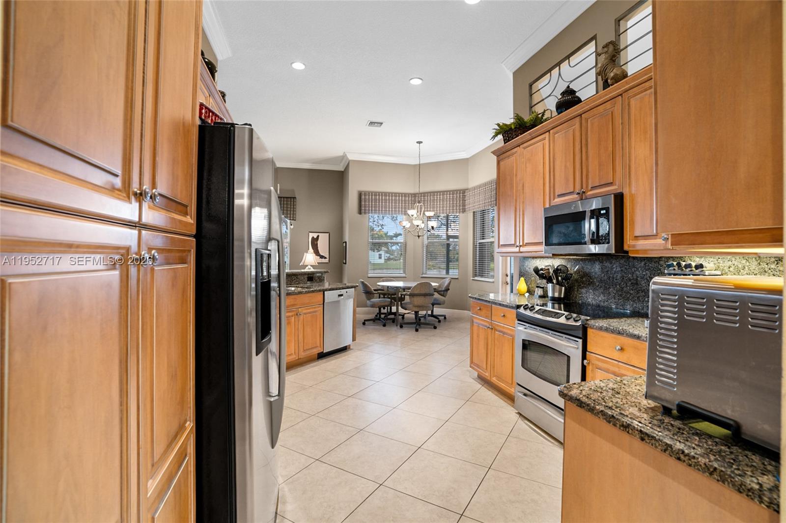 6733 Peruzzi Way Lake Worth, FL 33467 - Photo 19 of 54