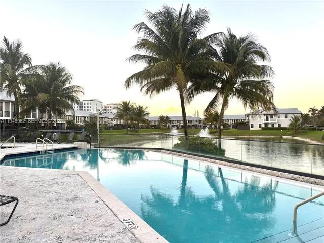 $745,000 | 10429 Northwest 61 Ln., Doral, FL 33178