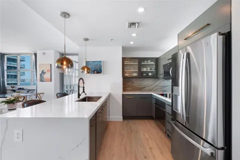 $925,000 | 3301 Northeast 1st Avenue, Unit H2215, Miami, FL 33137