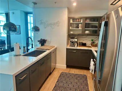 $925,000 | 3301 Northeast 1st Avenue, Unit H2215, Miami, FL 33137