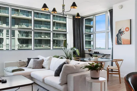 $925,000 | 3301 Northeast 1st Avenue, Unit H2215, Miami, FL 33137