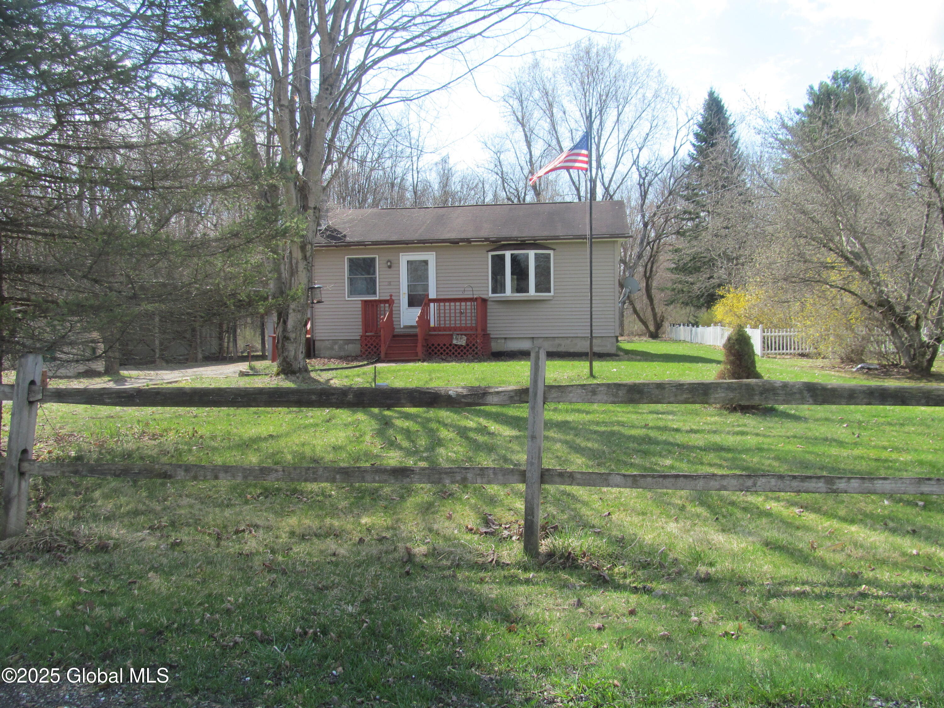 18 Thomson Road Greenwich, NY 12834 - Photo 1 of 29 IMG_3750
