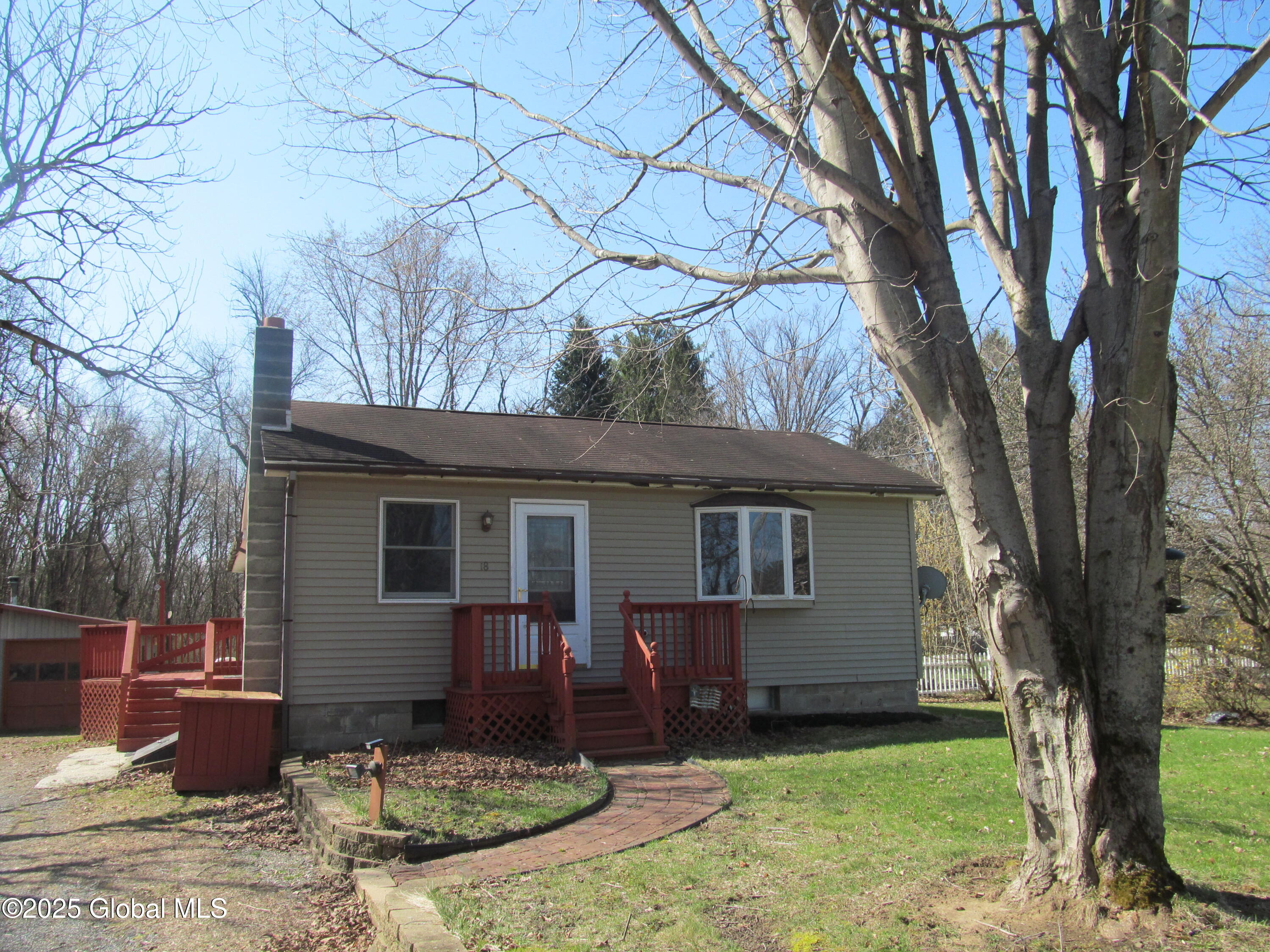 18 Thomson Road Greenwich, NY 12834 - Photo 25 of 29 IMG_3713
