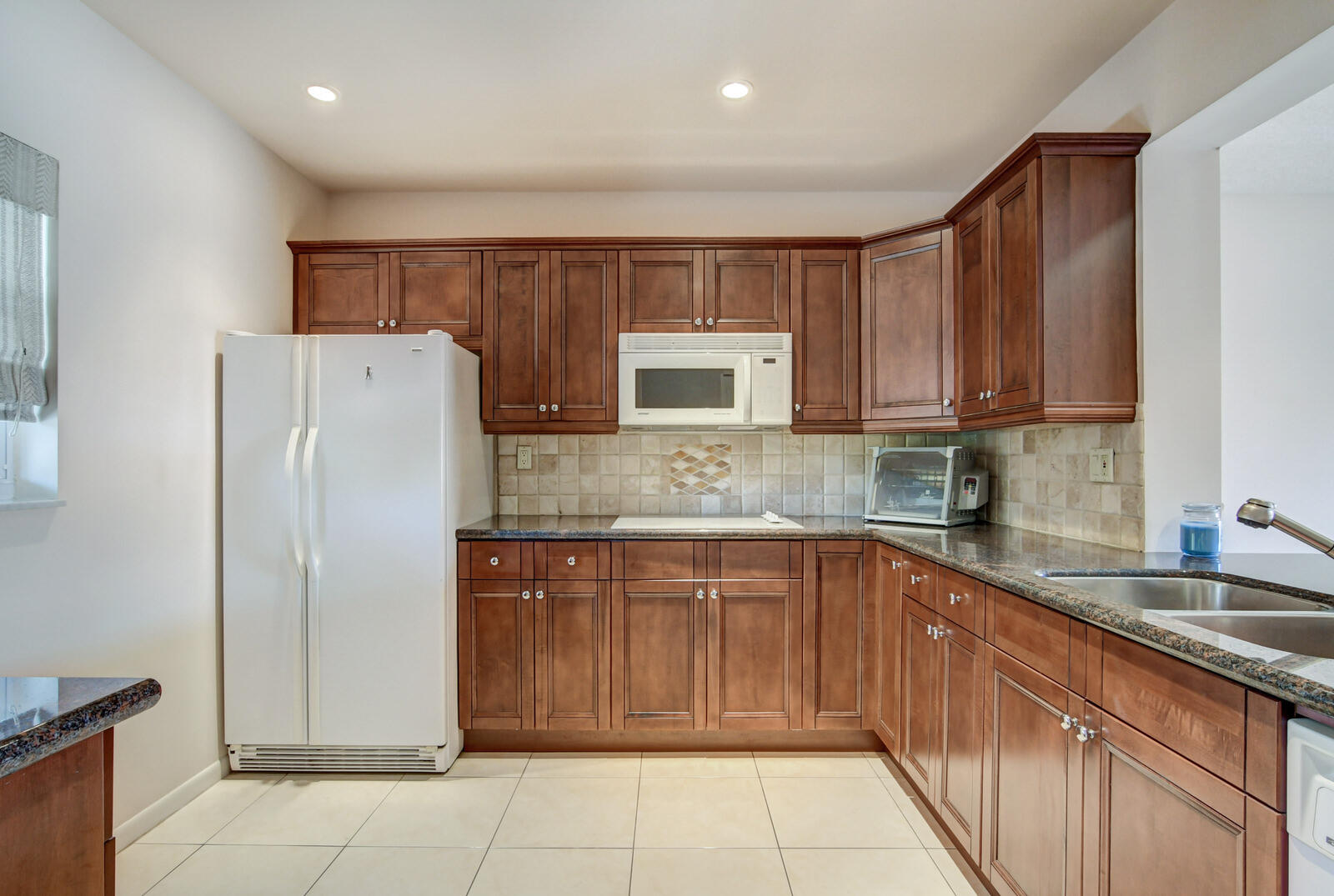 250 Northeast 20th Street, Unit 234 Boca Raton, FL 33431 - Photo 12 of 36 18_dsc_3929_30_31_32_33