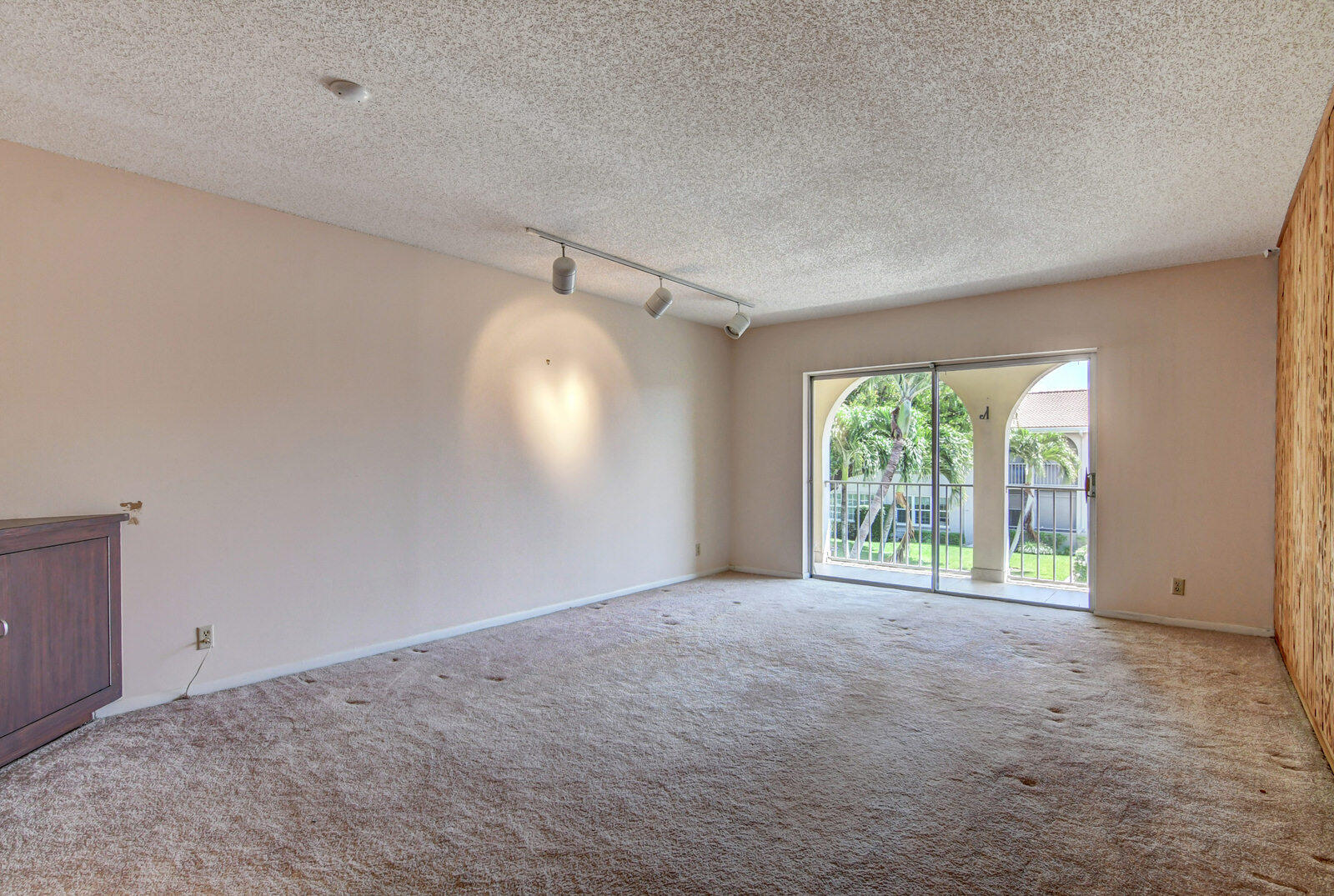 250 Northeast 20th Street, Unit 234 Boca Raton, FL 33431 - Photo 6 of 36 10_dsc_3819_20_21_22_23