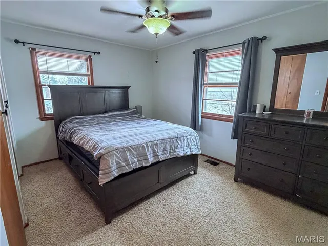 $154,500 | 827 West Johnson Street, Vandalia, IL 62471