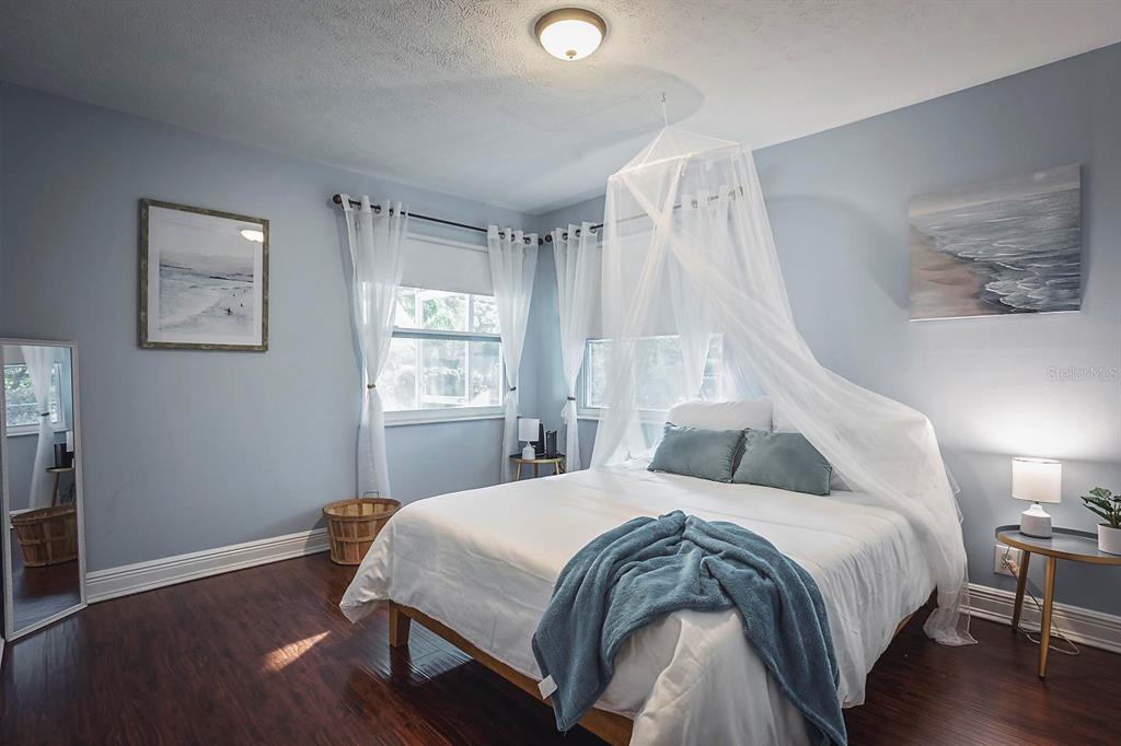 2614 Fairview Avenue Seffner, FL 33584 - Photo 26 of 32 a bedroom with a bed and a window