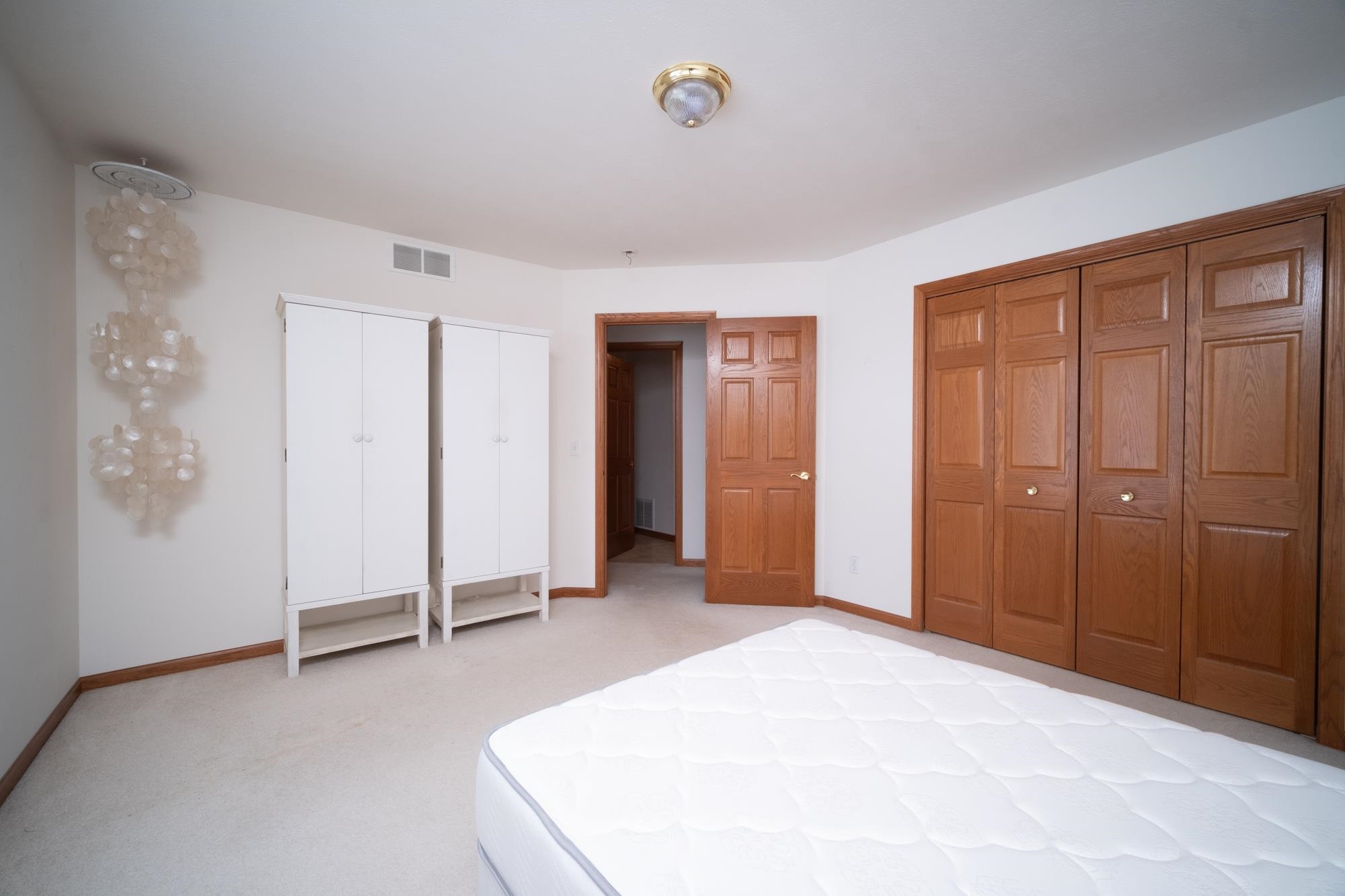 1913 Paddock Court Belvidere, IL 61008 - Photo 15 of 17 an empty room with closet