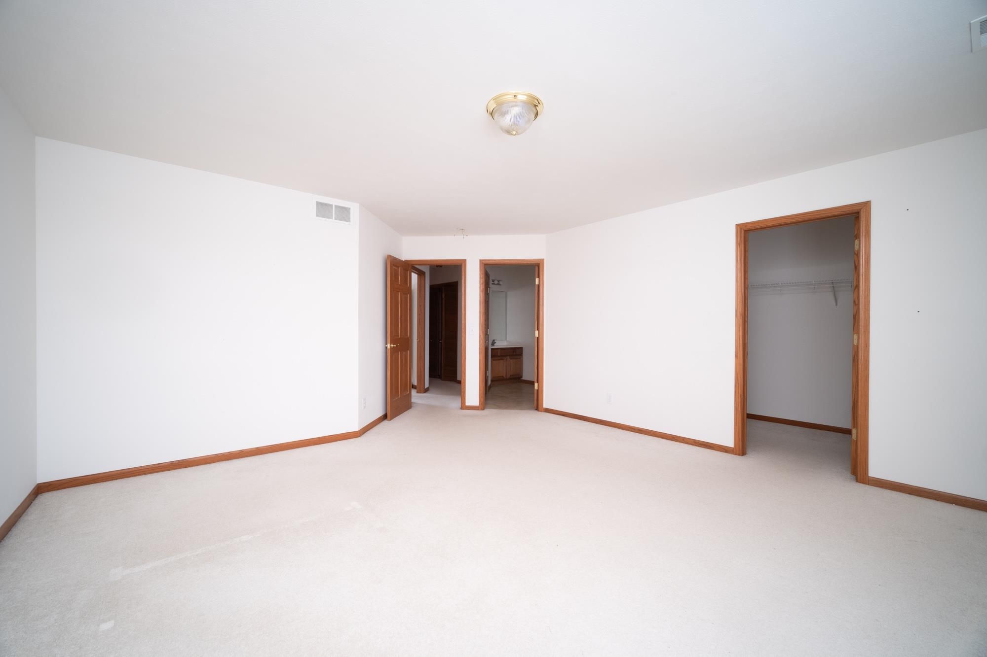 1913 Paddock Court Belvidere, IL 61008 - Photo 10 of 17 a view of an empty room
