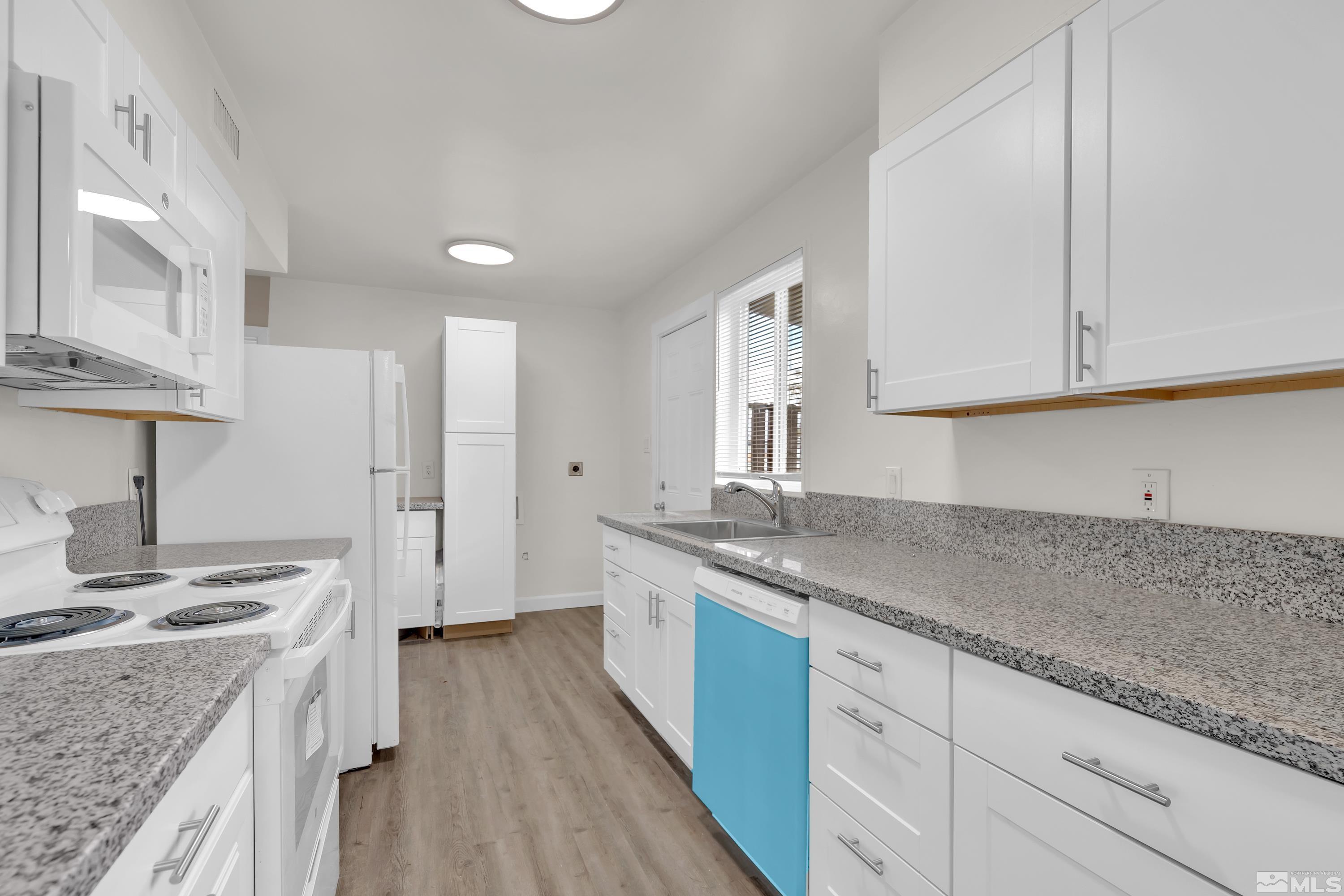 12090 Green Mountain Street Reno, NV 89506 - Photo 3 of 26 Photo 3