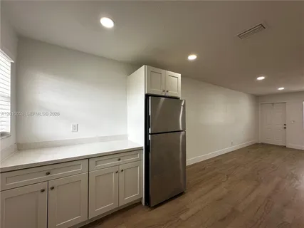 $2,225 | 128 Northwest 2nd Avenue, Unit A, Hallandale Beach, FL 33009