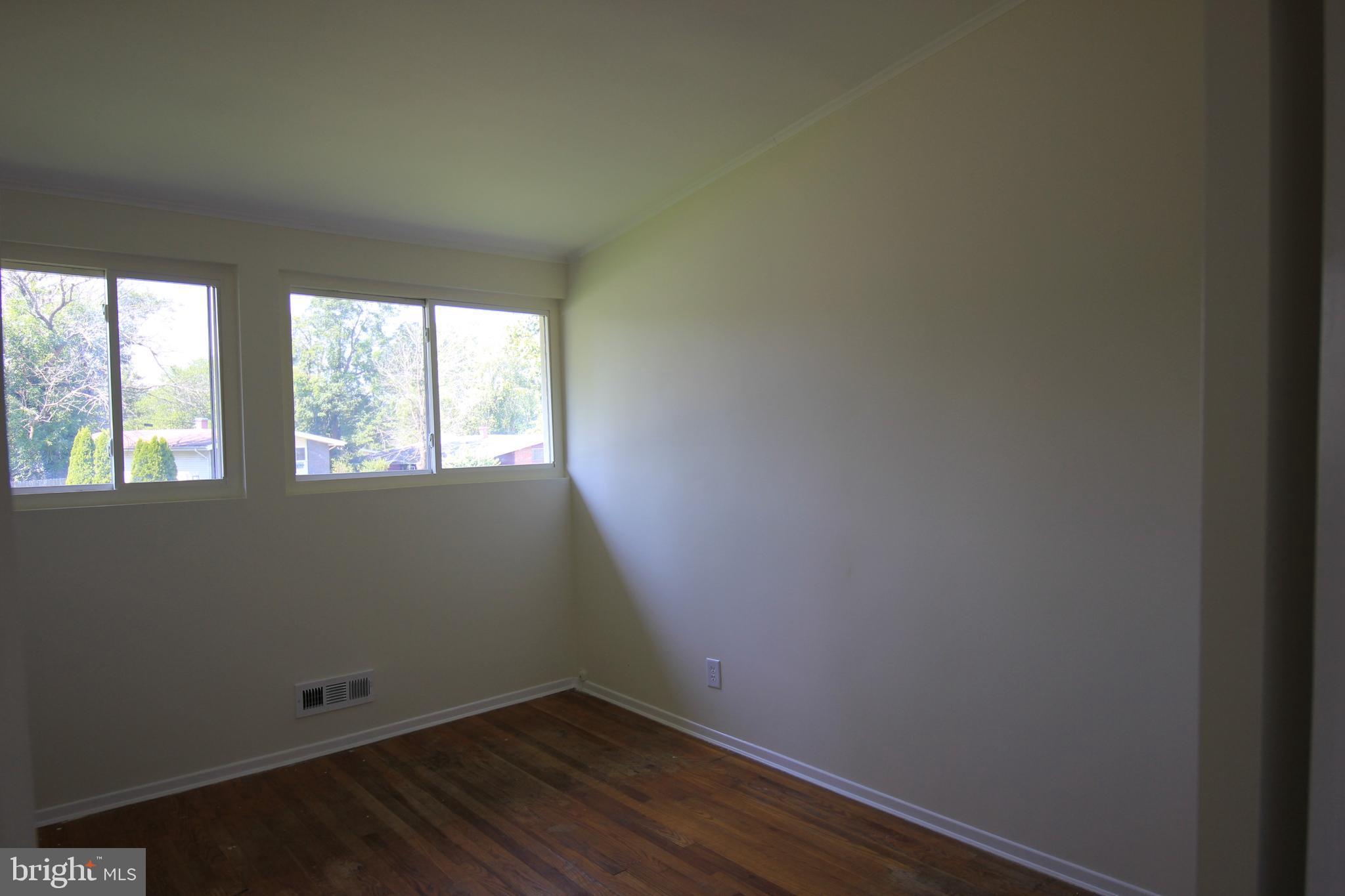 4756 Bonnie Brae Road Baltimore, MD 21208 - Photo 9 of 40 Master Bedroom
