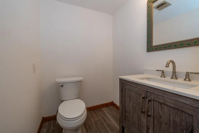 $385,000 | 4 B Pine Isle Drive, Unit B, Derry, NH 03038