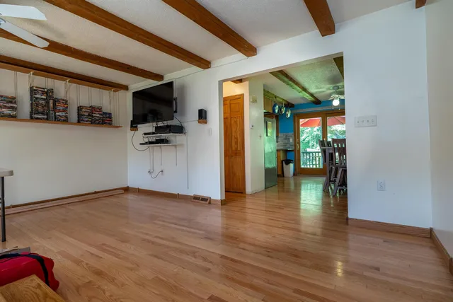 $385,000 | 4 B Pine Isle Drive, Unit B, Derry, NH 03038