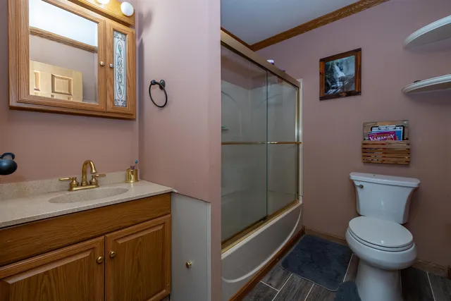 $385,000 | 4 B Pine Isle Drive, Unit B, Derry, NH 03038