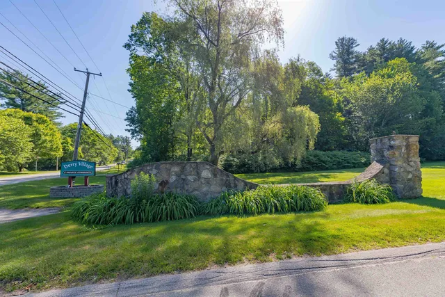 $385,000 | 4 B Pine Isle Drive, Unit B, Derry, NH 03038