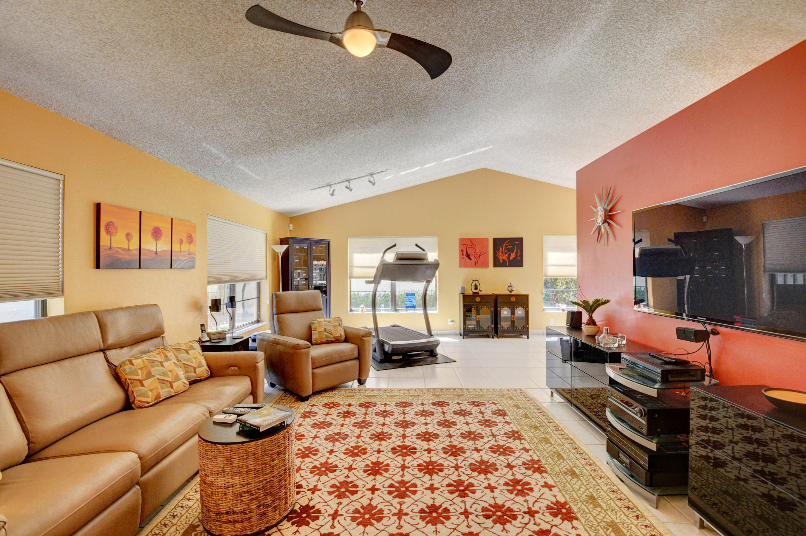7590 Martinique Boulevard Boca Raton, FL 33433 - Photo 7 of 27 DSC_5956_57_58_59_60