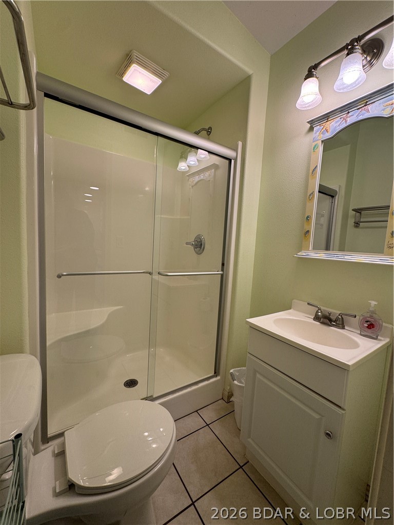 33325 Bass Point Road, Unit 17&18 Sunrise Beach, MO 65079 - Photo 14 of 48