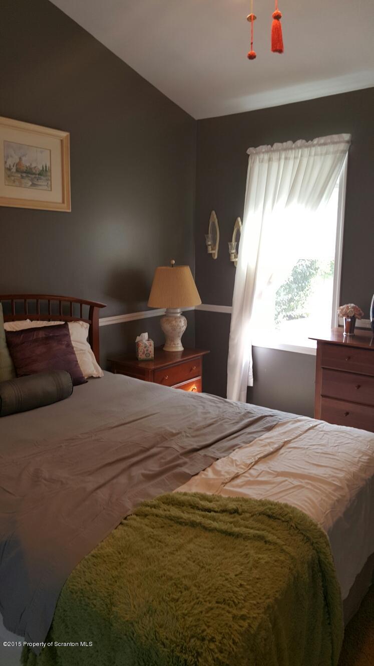 1213 Springbrook Avenue Moosic, PA 18507 - Photo 23 of 31 Gallery Image 23