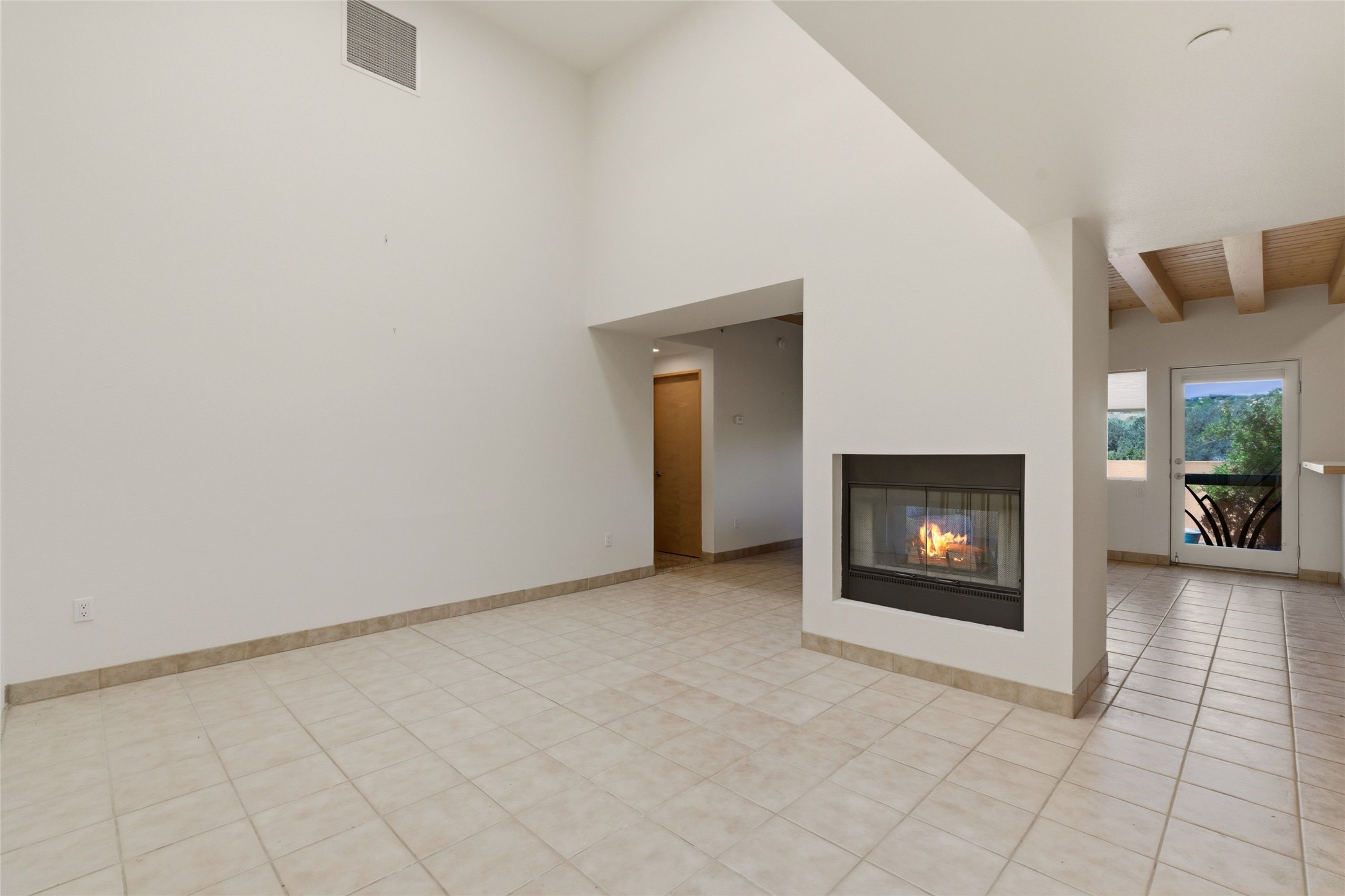 1500 Avenida Rincon, Unit 102 Santa Fe, NM 87506 - Photo 5 of 23
