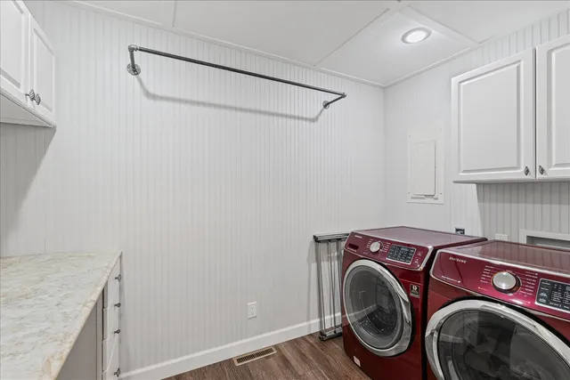 $339,900 | 7 Briar Hill Circle, Unit 7, Champaign, IL 61822