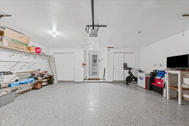 $339,900 | 7 Briar Hill Circle, Unit 7, Champaign, IL 61822