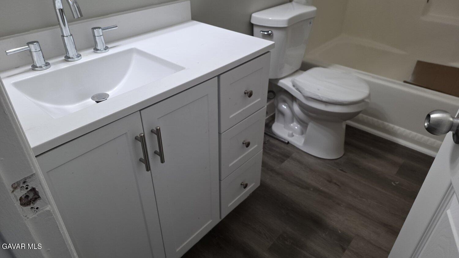 4404 Tierra Verde Street, Unit D Bakersfield, CA 93301 - Photo 8 of 9 08-TierraVerdeStD-b1b161cdd7