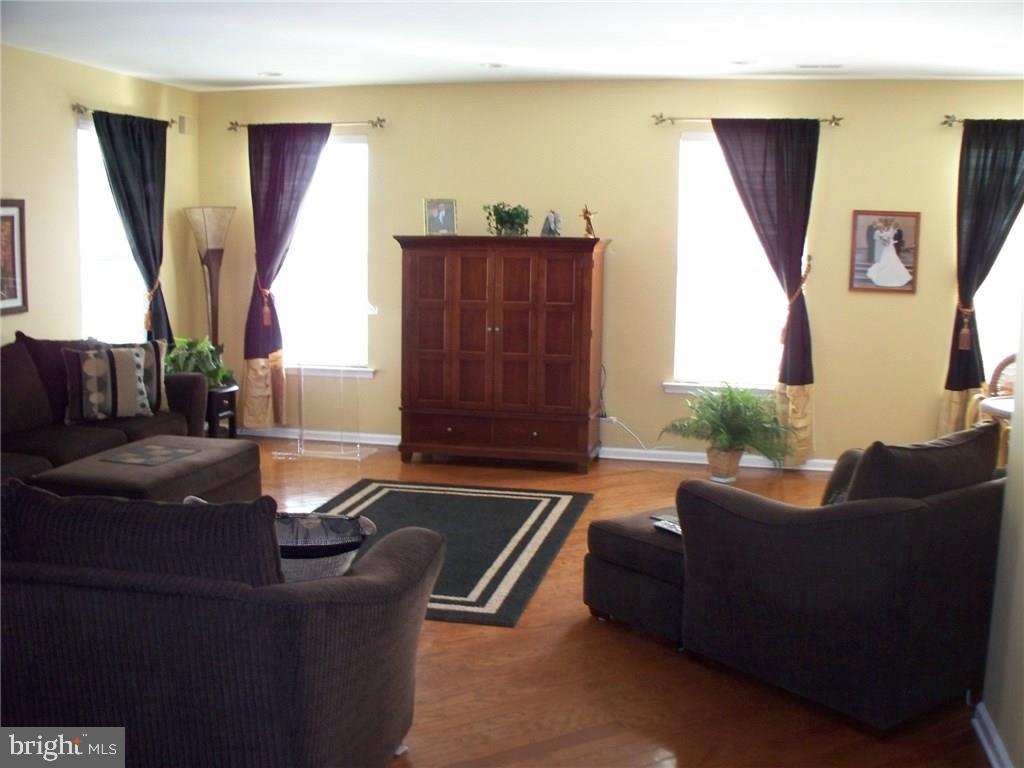 8 Springdale Road Manchester Township, NJ 08759 - Photo 5 of 30