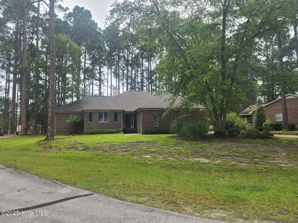 $1,799 | 914 Muirfield Place, New Bern, NC 28560