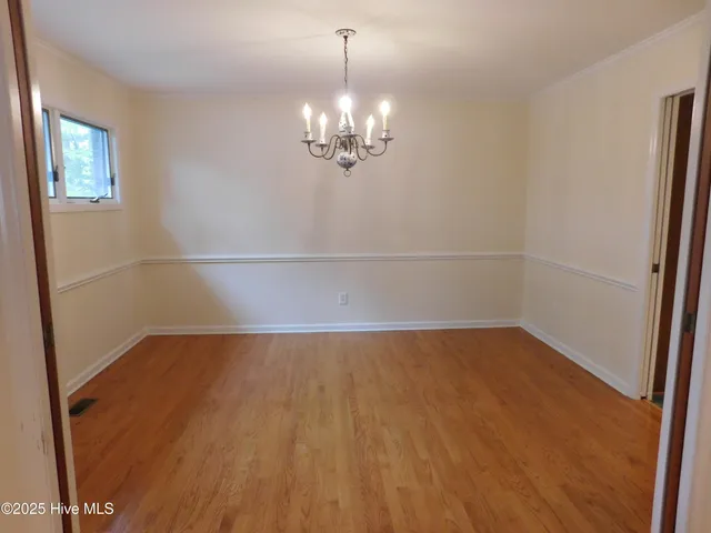 $1,799 | 914 Muirfield Place, New Bern, NC 28560