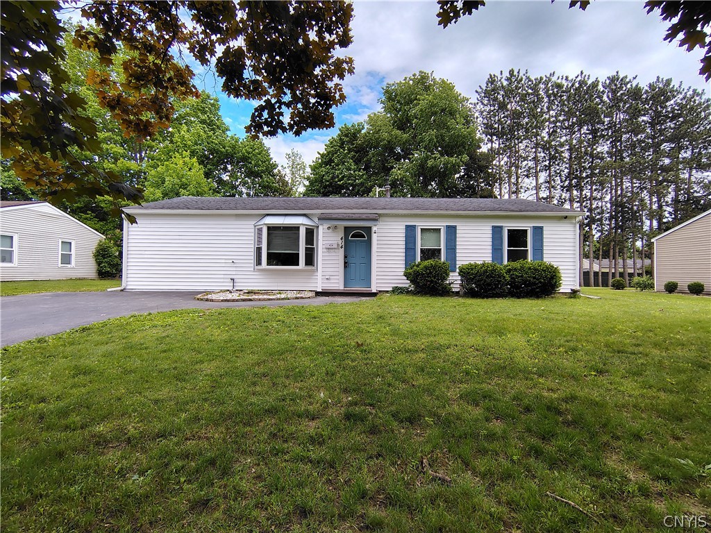 414 Williamsburg Road Utica, NY 13502 - Photo 1 of 35