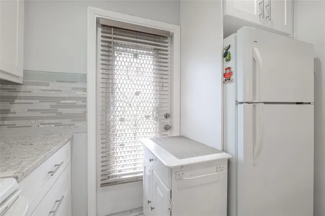 $140,000 | 5071 West Oakland Park Boulevard, Unit 209, Lauderdale Lakes, FL 33313