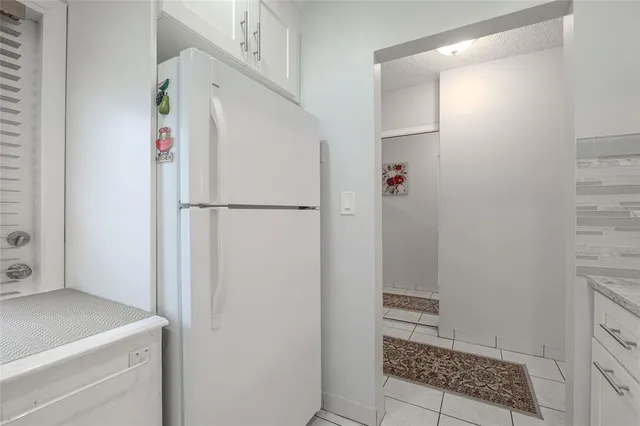 $140,000 | 5071 West Oakland Park Boulevard, Unit 209, Lauderdale Lakes, FL 33313