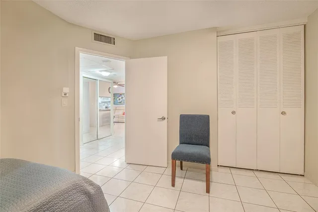 $140,000 | 5071 West Oakland Park Boulevard, Unit 209, Lauderdale Lakes, FL 33313