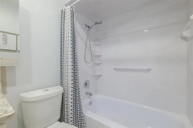 $140,000 | 5071 West Oakland Park Boulevard, Unit 209, Lauderdale Lakes, FL 33313