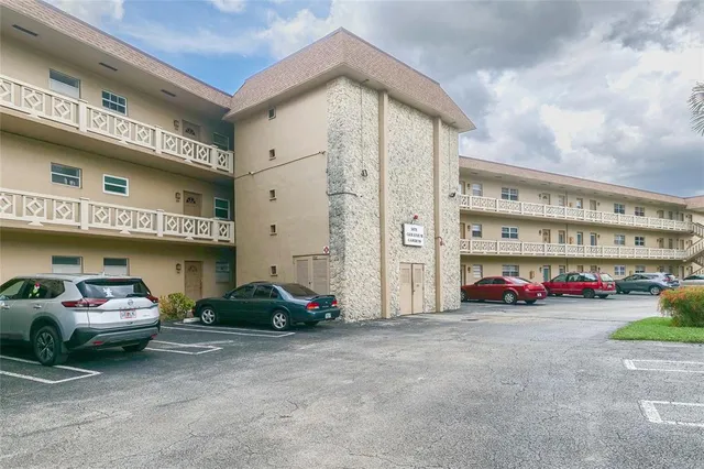 $140,000 | 5071 West Oakland Park Boulevard, Unit 209, Lauderdale Lakes, FL 33313