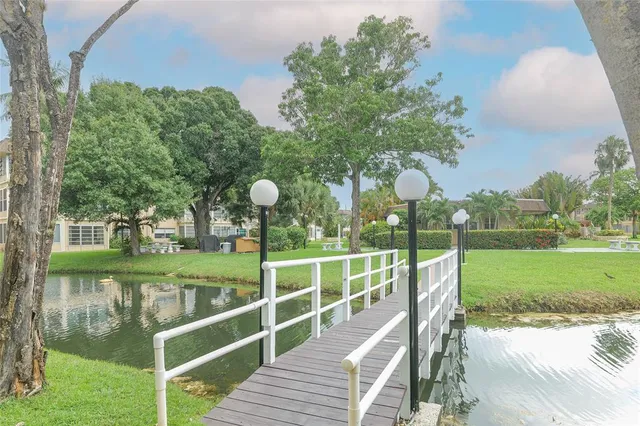 $140,000 | 5071 West Oakland Park Boulevard, Unit 209, Lauderdale Lakes, FL 33313